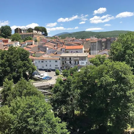 Triana Rio شقة *