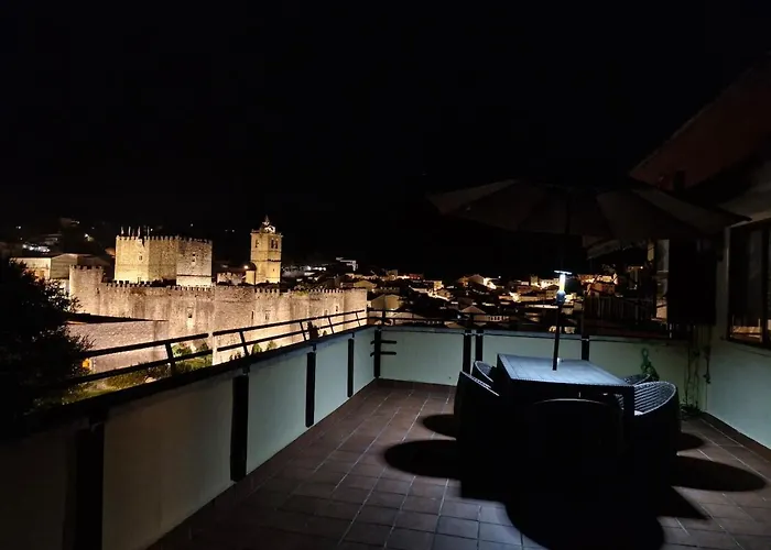 아파트 Triana Rio